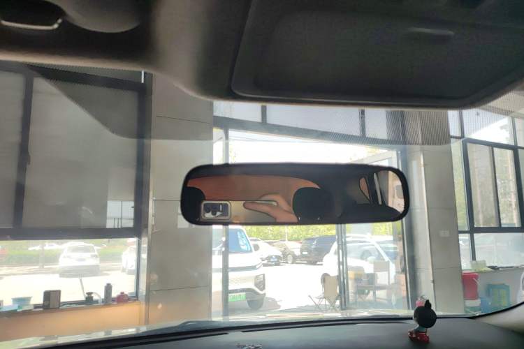 Used Nissan Tiida 2019 1.6L CVT Cool Edition China VI Standard Headliner