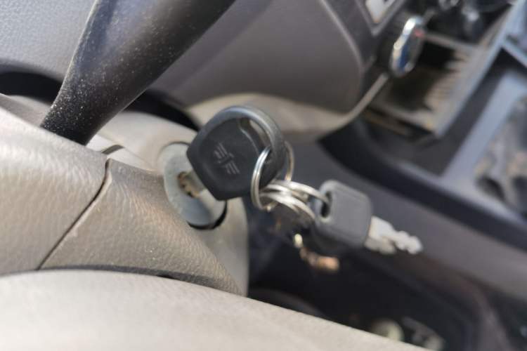 Used FAW Xiali N5 2014 1.0L Manual Comfort Model