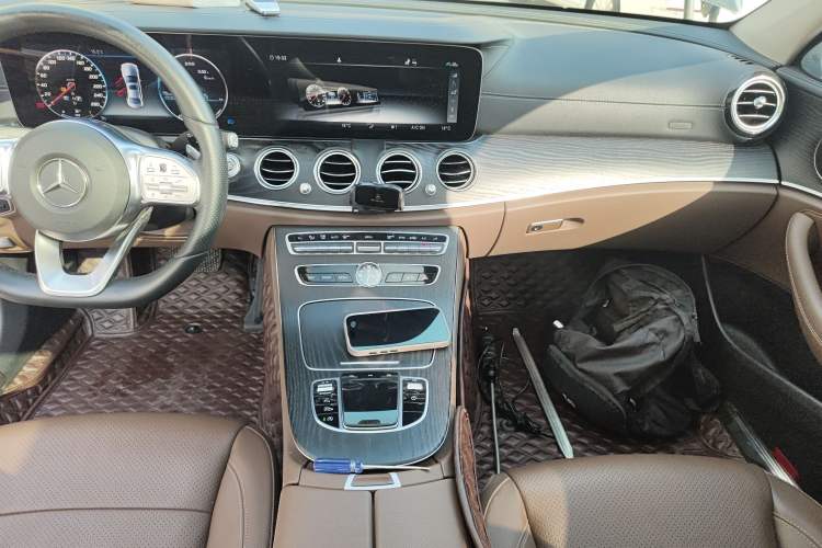 Used Mercedes-Benz E-Class 2019 Restyled E 300 L Sporty and Stylish Edition
