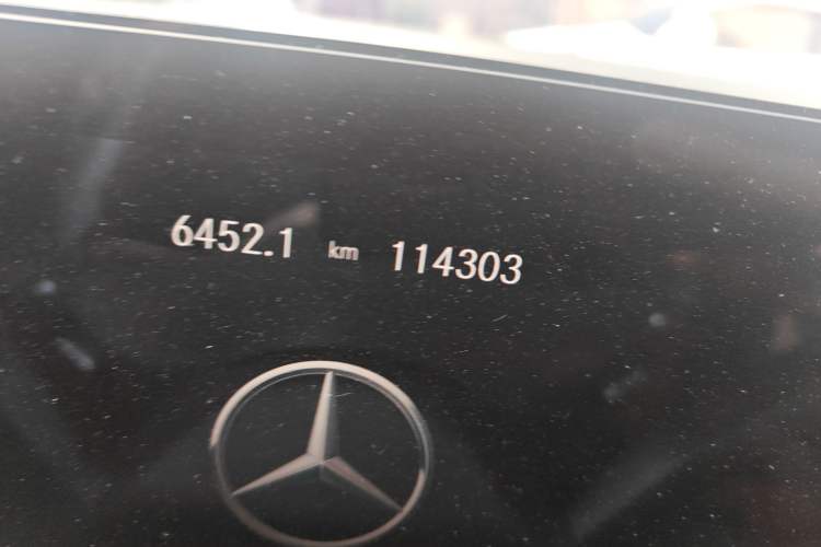 Used Mercedes-Benz A-Class 2021 A 200 L Sport Sedan Fashion Model
