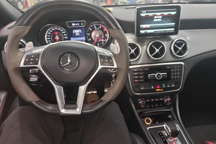 Used Mercedes-Benz GLA AMG 2015 AMG GLA 45 4MATIC
