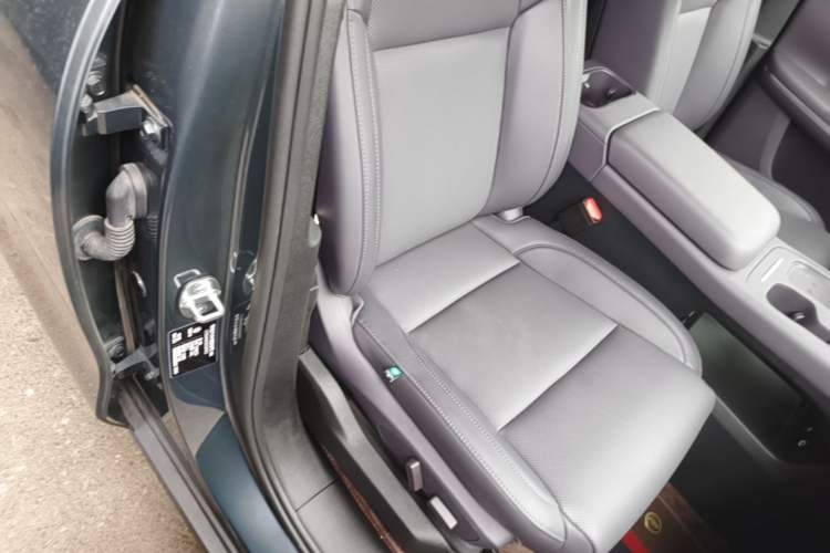 Used Leapmotor C10 2024 530 LiDAR Edition Right Front Seat