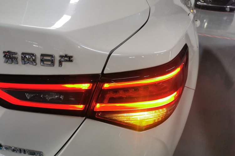 Used Nissan Sylphy 2022 Electric-Drive e-POWER Super Connect PLUS Right Rear Taillight