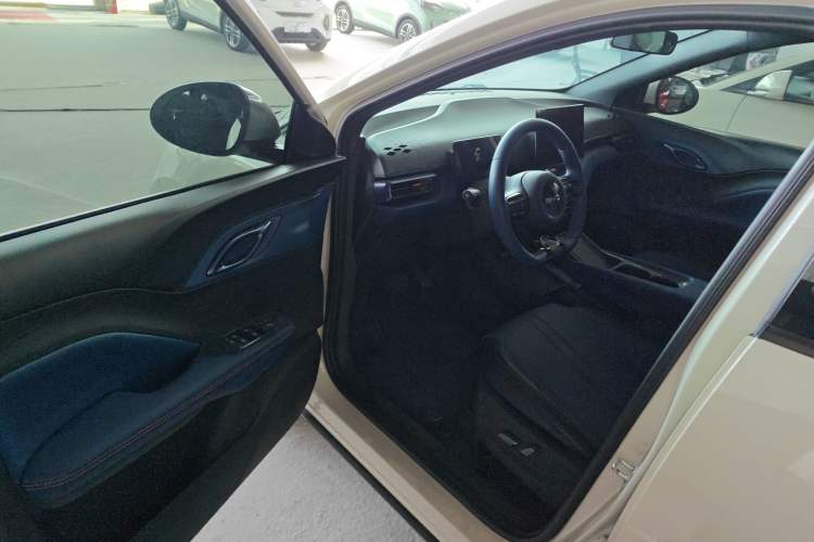 Used BYD Seagull 2025 305 km Free Version