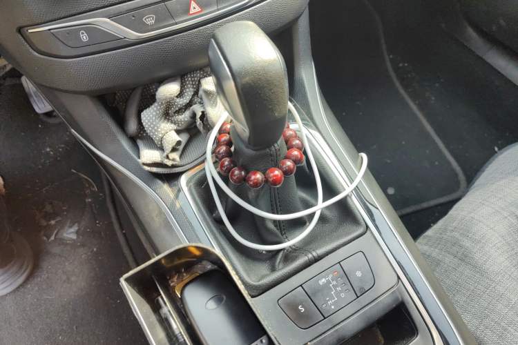 Used Peugeot 408 2015 1.2T Automatic Luxury Edition
