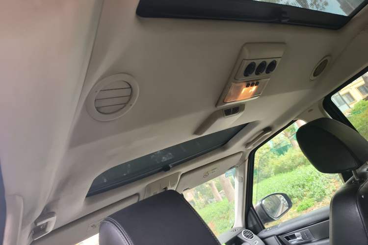 Used Land Rover Discovery 2015 3.0 SC V6 HSE Luxury
