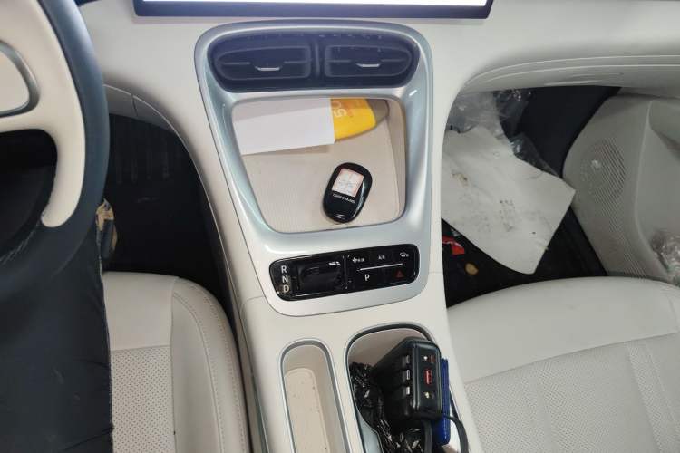 Used Geely Galaxy Geome 2025 310km Dream Edition Gear Lever