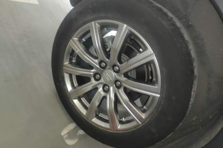 Used Cadillac XT4 2021 28T Two-Wheel Drive Luxury Version