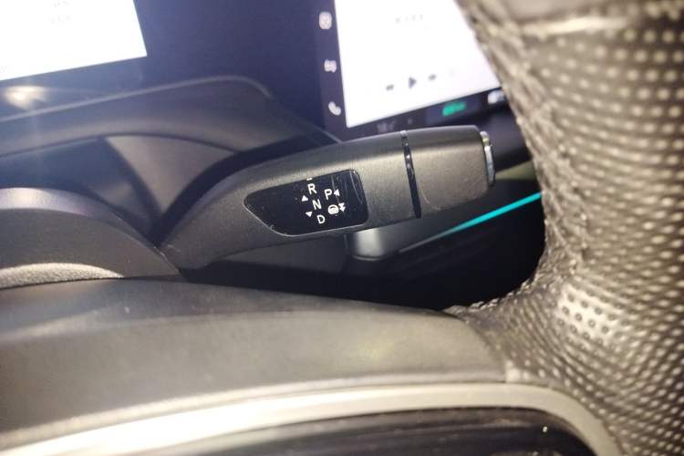 Used XPeng P7 2021 480N Gear Lever