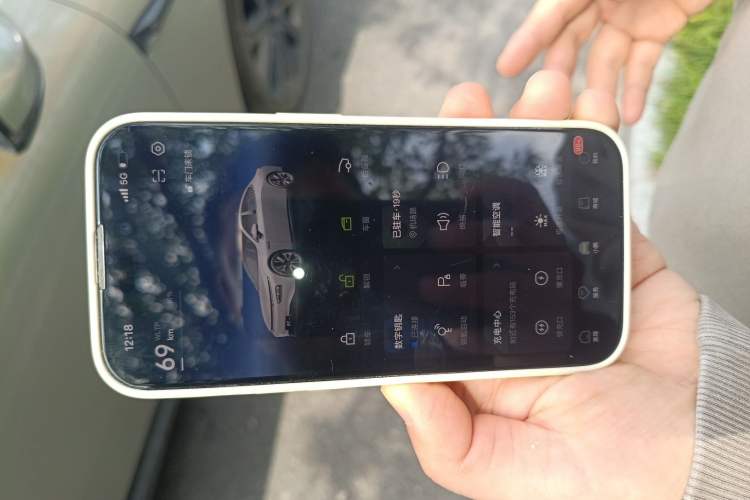 Used XPeng P7 2022 480E