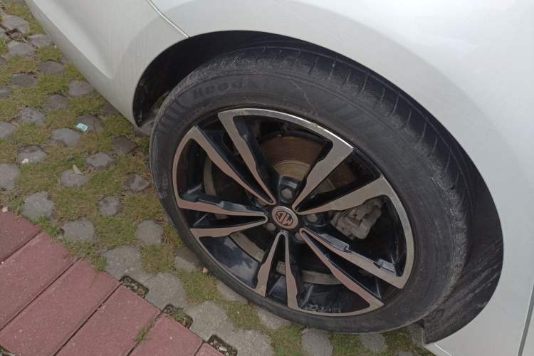 Used MG 6 2017 20T Automatic Trophy Prestige Internet Edition China V Standard Right Rear Wheel Hub