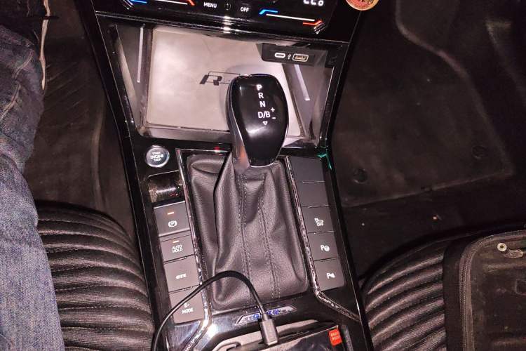 Used Volkswagen Passat New Energy 2023 430 PHEV Hybrid Luxury Edition Gear Lever