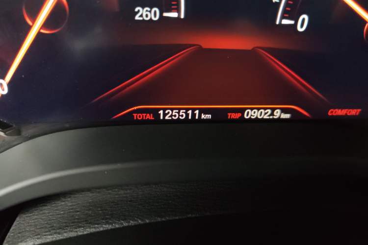 Used BMW X3 2019 xDrive28i M Sport Package Odometer Close Up