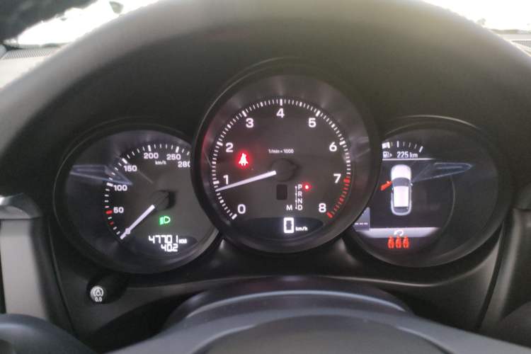 Used Porsche Macan 2023 Macan 2.0T