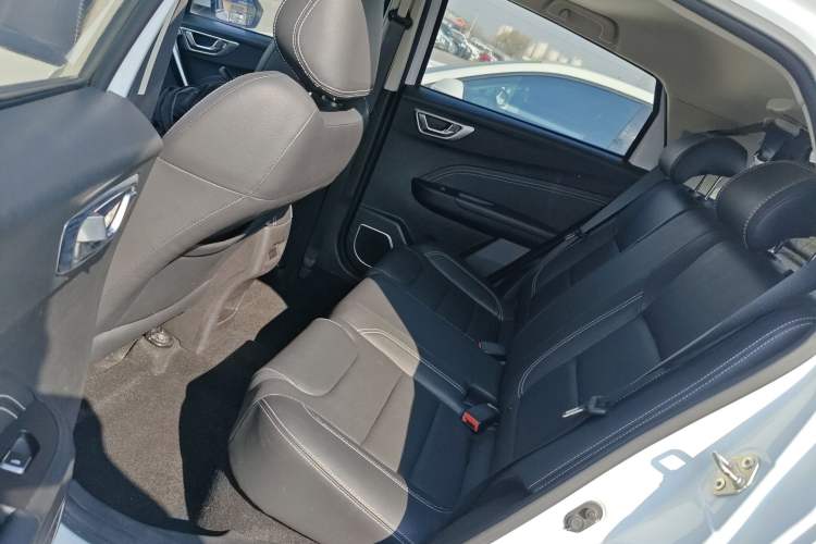 Used Geely Auto Vision X3 2017 1.5L Automatic Luxury Model
