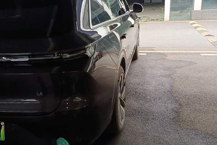 Used Li Auto L6 2024 Pro Model
