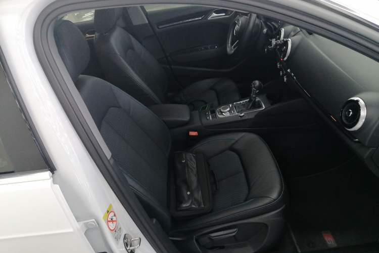 Used Audi A3 2019 Sportback 35 TFSI Fashion Edition China V