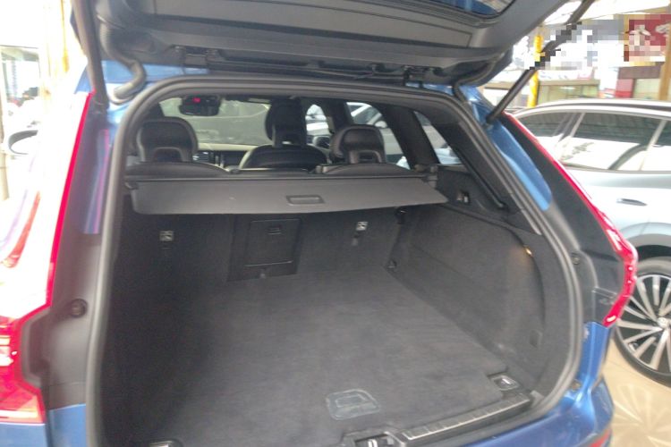 Used Volvo XC60 2018 T5 4x4 Smart & Sporty Edition