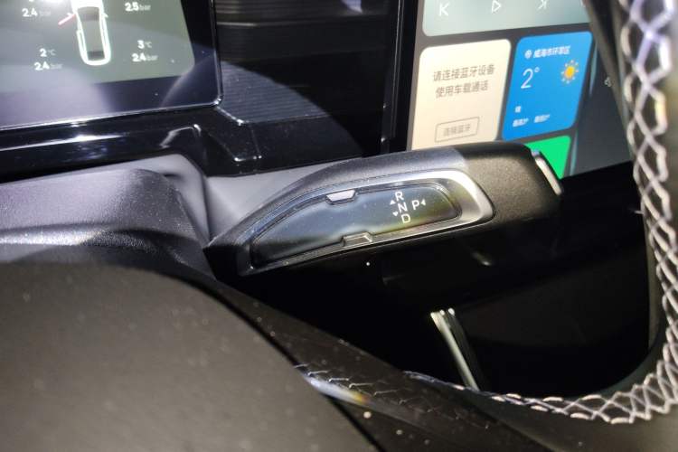 Used Livan 7 2024 450km Executive Version
