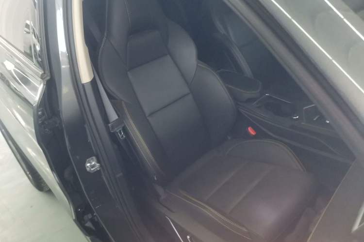 Used Lynk & Co 01 2023 2.0TD Two-Wheel Drive Asian Games Edition