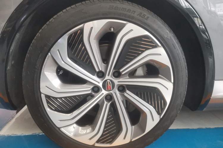 Used Hongqi E-HS9 2022 660 km Range Flagship Edition Four Seats