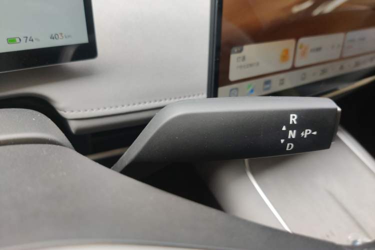 Used Nissan N7 2025 510 Air
