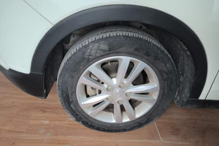 Used SsangYong Tivolan 2015 1.6L Automatic Two-Wheel Drive ZhiShang Edition