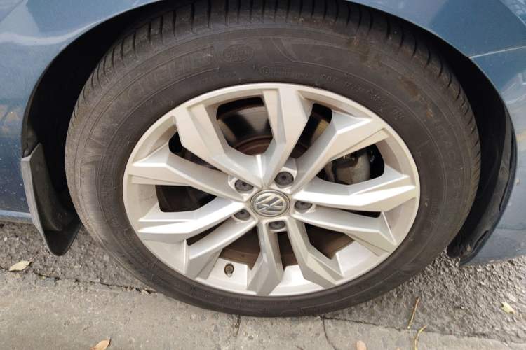 Used Volkswagen Touran 2016 Volkswagen Touran L 280TSI DSG Comfort Edition