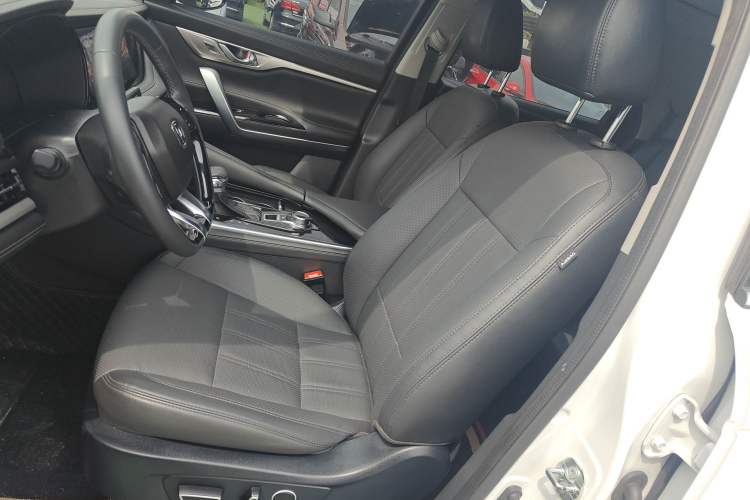 Used CHANGAN CS95 2021 2.0T Two-Wheel Drive Luxury Version