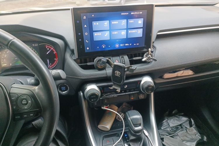 Used Toyota RAV4 2022 2.0L CVT Two-Wheel Drive Fashion Plus Edition
