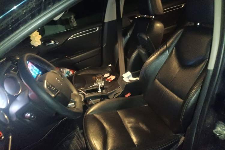 Used Citroen C4L 2013 1.6THP Automatic Enjoyment Edition Left Front Seat