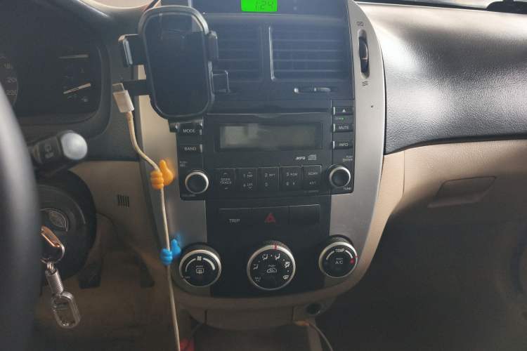 Used Kia Cerato 2008 European-style 1.6 MT GL
