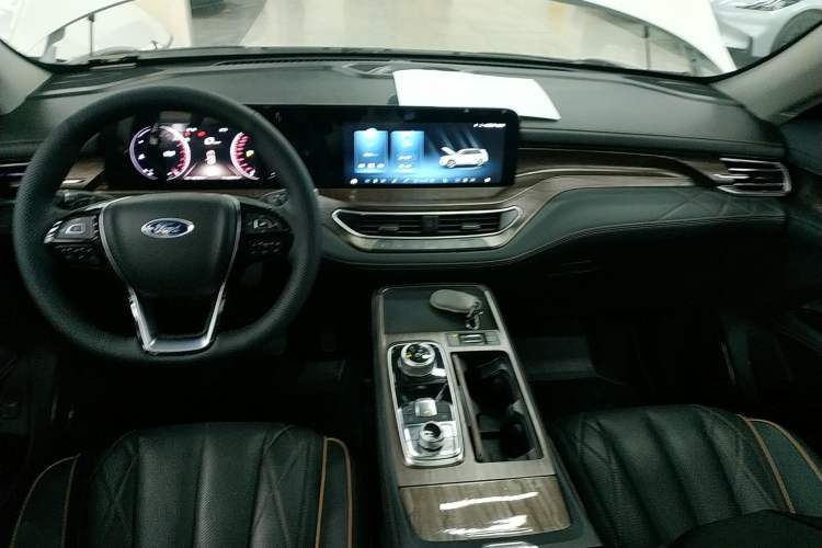 Used Ford Equator 2021 EcoBoost 225 Premier 6-Seater
