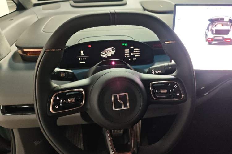 Used Zeekr MIX 2025 Intelligent Driving Version Steering Wheel