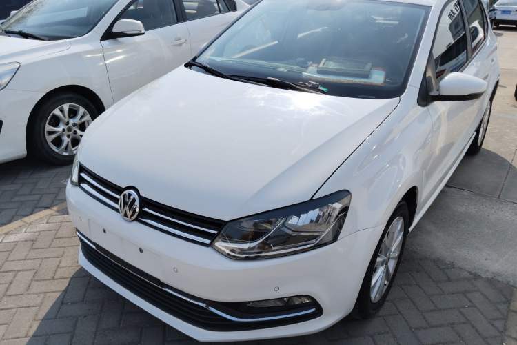 Used Volkswagen Polo 2014 1.6L Automatic Luxury Edition
