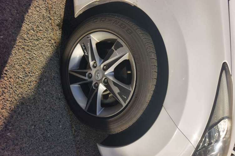 Used Hyundai Elantra (5th Generation / Langdong) 2013 1.6L Automatic Leading Model
