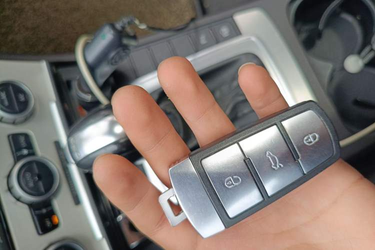 Used Volkswagen Magotan 2012 Travel Edition 2.0 TSI Luxury Version
