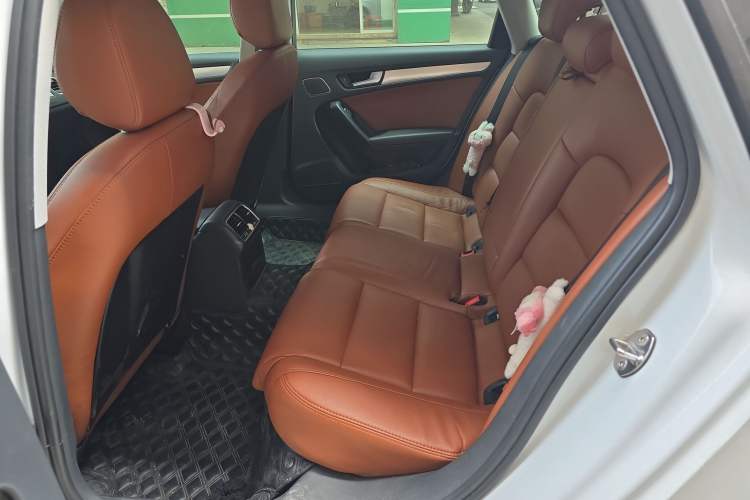 Used Audi A4L 2015 30 TFSI Automatic Comfort Model