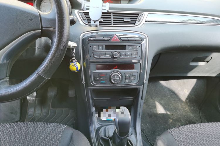 Used Peugeot 308 2014 Enjoy Edition Classic 1.6L Manual Fashion Model