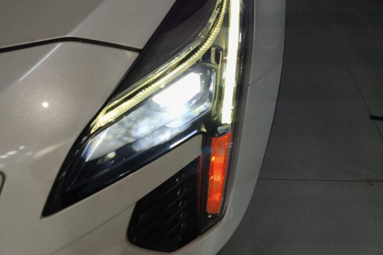 Used Cadillac XT4 2020 Revised Version 28T Two-Wheel Drive Tech Edition