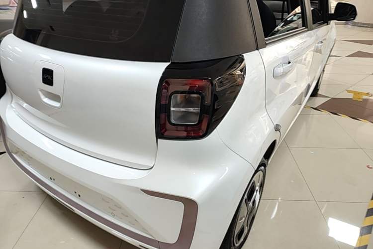 Used JAC Yiwei E10X 2024 Charming Edition 301km Lite