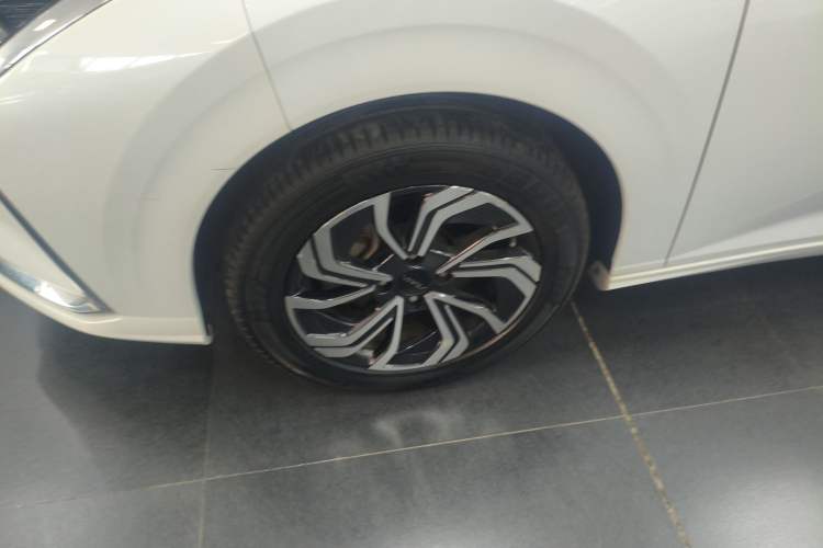 Used Dongfeng Aeolus Yixuan 2021 230T Automatic Glory Edition
