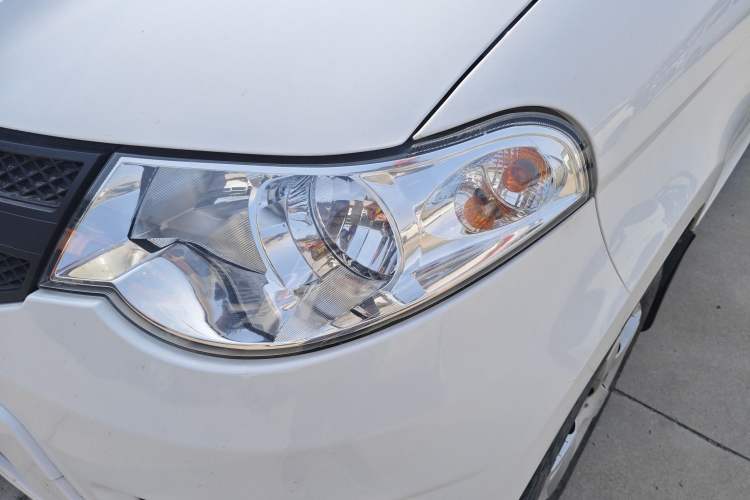Used Wuling Hongguang 2020 1.2L S Base Model China VI LSI Left Front Headlight