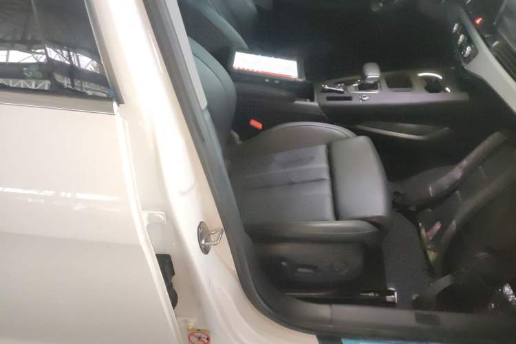 Used Audi A4L 2022 40 TFSI Fashion Dynamic Model
