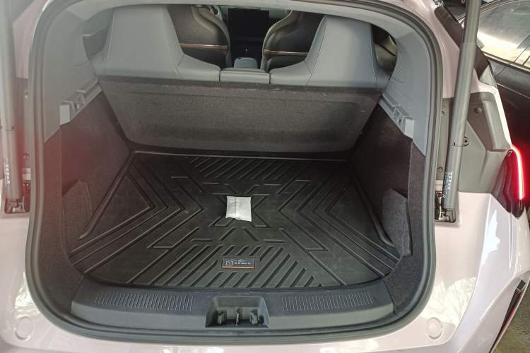 Used Zeekr X 2023 Rear-Drive YOU Edition 4 Seats Trunk