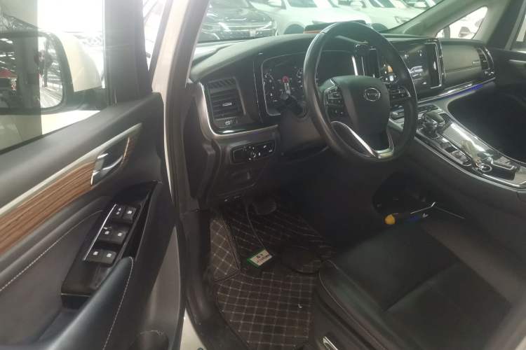 Used GAC Trumpchi M8 2023 Lingxiu Series 390T Prestige Edition