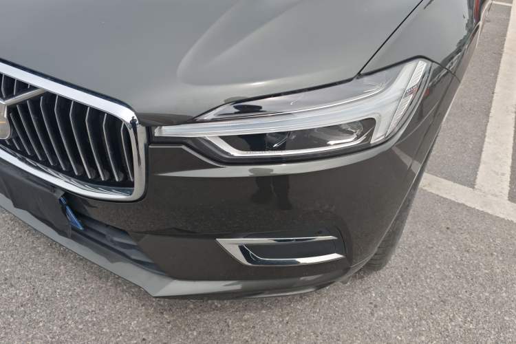 Used Volvo XC60 2021 T5 4x4 Smart Luxury Edition Left Front Headlight