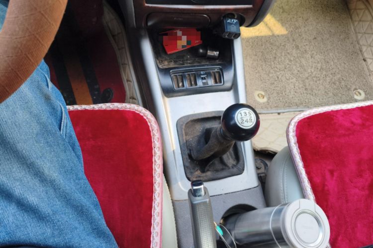 Used Hyundai Elantra 2011 1.6L Manual Comfort Version