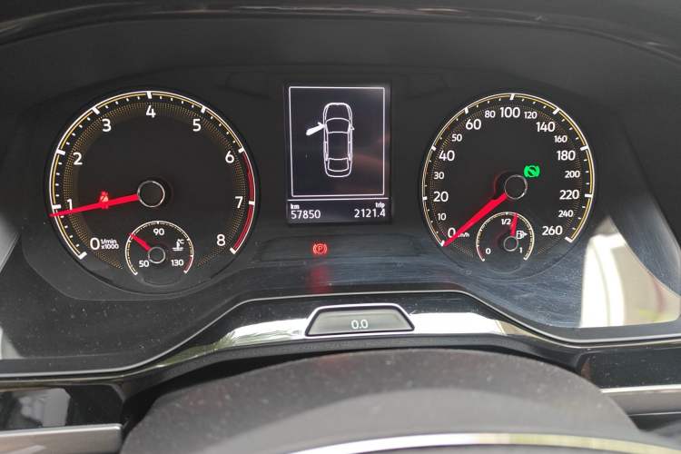 Used Volkswagen Bora 2021 1.5L Automatic Elite Smart Connect Edition Odometer Close Up