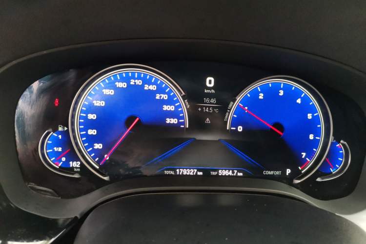 Used BMW 5 Series 2018 530Li Leading Edition Luxury Package
